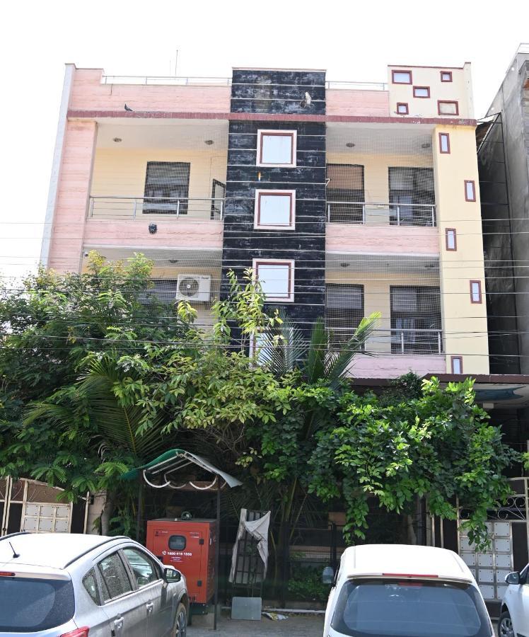 Sohanas Homestays- 2 Bhk Luxury Apartment Near Jaipur International Airport Екстер'єр фото